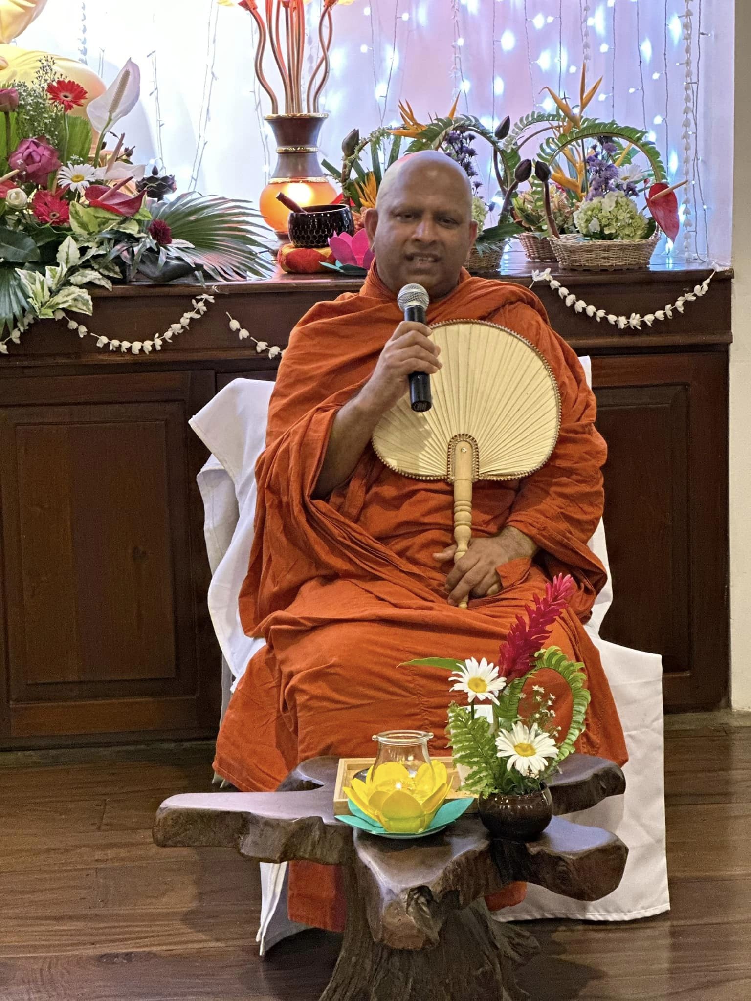 Chief monk Ambakote gave a Dhamma talk